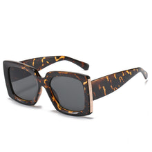 Load image into Gallery viewer, Oversized Sunglasses 2023 Summer Trend Brand Designer Women Men Square Big Frame Sun Glasses Shades UV400 Oculos