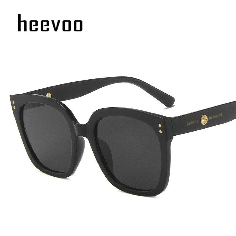 Occhiali oversize Occhiali da sole quadrati da uomo Donna Gentle Brand Rivet Oro Argento Nero Elegante Ladies Eyewear Gafas de sol UV400