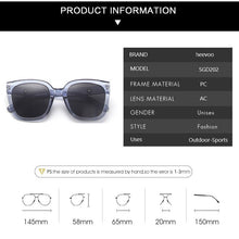 Carica l&#39;immagine nel visualizzatore di Gallery, Occhiali oversize Occhiali da sole quadrati da uomo Donna Gentle Brand Rivet Oro Argento Nero Elegante Ladies Eyewear Gafas de sol UV400