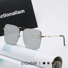 Load image into Gallery viewer, Oversized Honeybee Sunglasses Women Metal Gradient Sun Glasses  Lady Sunglass Eyewear UV400 Shades Gafas De Sol