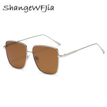 Load image into Gallery viewer, Oversized Metal Sunglasses Women Metal Gradient Sun glasses  Lady Sunglass Eyewear UV400 Shades gafas de sol