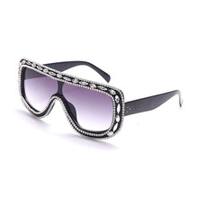 Carica l&#39;immagine nel visualizzatore di Gallery, Oversized One Piece Sunglasses Women  Diamond Flat Sun Glasses Men UV400 Punk Rhinestone Handmade Eyewear Gafas De Sol