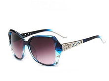 Load image into Gallery viewer, Oversized Retro Nail Decoration Women tom Sunglasses Brand Designer Men Integrated Lens Shades UV400 Lunettes de soleil