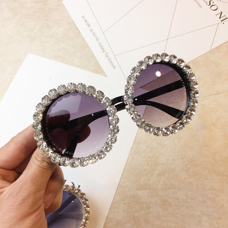 Oversized Rhinestone Round Sunglasses Women Diamond Shiny Brand Glasses Designer Women Sunglasses Shades Gafas UV400