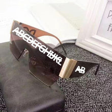 Load image into Gallery viewer, Oversized Rimless Sun Glasses For Women Flat Top Gradient Sunglasses Women  Lady Sunglass Female UV400 Shades Gafas