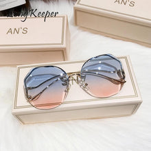 Load image into Gallery viewer, Oversized Rimless Sunglasses Women Brand Designer Gradient Sun Glasses Shades Cutting Lens Ladies Frameless Eyeglasses