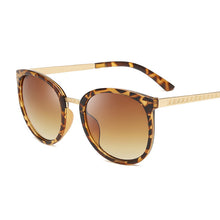 Load image into Gallery viewer, Oversized Round Sunglasses Women Brand Designer  Eyeglasses Big Shades Sun Glasses Female Retro Zonnebril Dames