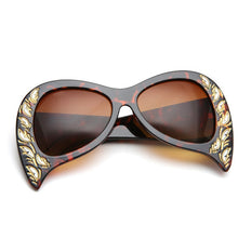 Load image into Gallery viewer, Oversized Shades Women Sunglasses Black Square Glasses Big Frame Vintage Retro Glasses Female Unisex Oculos Feminino