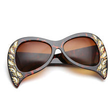 Load image into Gallery viewer, Oversized Shades Women Sunglasses Black Square Glasses Big Frame Vintage Retro Glasses Female Unisex Oculos Feminino