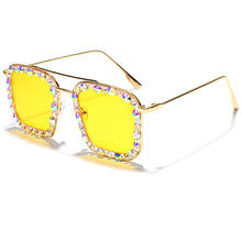 Carica l'immagine nel visualizzatore di Gallery, Occhiali da sole quadrati oversize con diamanti da donna 2023 Occhiali da sole punk in cristallo colorato Occhiali da donna con strass okulary 