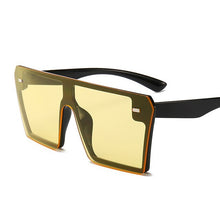 Carica l'immagine nel visualizzatore di Gallery, Occhiali da sole quadrati oversize da donna 2023 di marca Flat Top Rosso Nero Lenti trasparenti One Piece Uomo Gafas Ombra Specchio UV400
