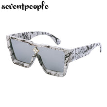 Load image into Gallery viewer, Oversized Square Sunglasses Women 2023 Big Frame One Piece Diamond Sun Glasses for Female Large Flat Top Eyewear Unisex