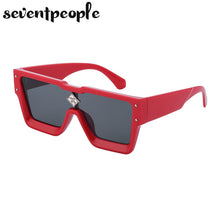 Load image into Gallery viewer, Oversized Square Sunglasses Women 2023 Big Frame One Piece Diamond Sun Glasses for Female Large Flat Top Eyewear Unisex