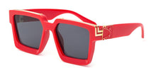 Carica l&#39;immagine nel visualizzatore di Gallery, Oversized Square Sunglasses Women Men Pink Green Shades Designer  Eyewear  Glasses Oculos Gafas
