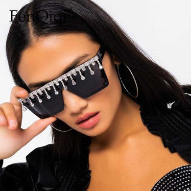 Oversized Sunglasses Tassel Shades Steampunk Sun Wear Crystal Diamond  Eye Wear One-Piece   Brand Shades Oculos
