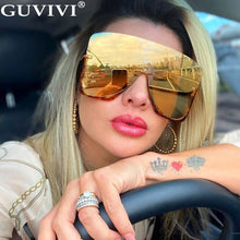 Carica l'immagine nel visualizzatore di Gallery, Oversized Sunglasses Women 2023 One Piece Goggle Sunglasses Men  Brand Designer Gradient Mask Sunglasses Eyewear