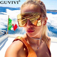 Carica l'immagine nel visualizzatore di Gallery, Oversized Sunglasses Women 2023 One Piece Goggle Sunglasses Men  Brand Designer Gradient Mask Sunglasses Eyewear