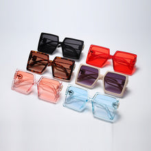 Load image into Gallery viewer, Oversized Women Sunglasses Fashion Square Glasses Vintage D shape Oversized Frame Popular NEW  Glasses Lentes De Sol Mujer