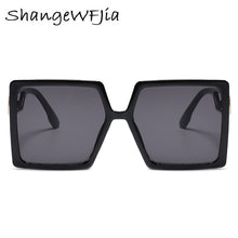 Load image into Gallery viewer, Oversized Women Sunglasses Fashion Square Glasses Vintage D shape Oversized Frame Popular NEW  Glasses Lentes De Sol Mujer