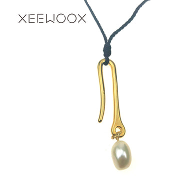 Pearls 14k Yellow Gold Pendant Necklace Creative Jewelry Fashion Week Designer Gift