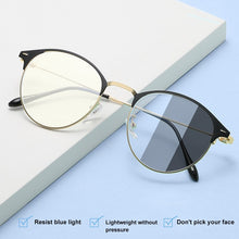 Load image into Gallery viewer, Photochromic Blue Light Blocking Glasses 2 In 1 Anti-ultraviolet Glasses Sunglasses for Men and Women LXH
