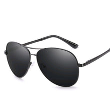 Load image into Gallery viewer, Photochromic Polarized Sunglasses Men Pilot Driving Chameleon Discoloration Eyewear Sport Sunglasses Shades Oculos De Sol