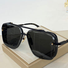 Load image into Gallery viewer, Pilot metal frame classic sunglasses for men square women sunglasses brown gradient lenses