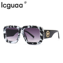 Carica l&#39;immagine nel visualizzatore di Gallery, Plastic Oversized Lion Square Sunglasses Mens Rectangle Big Frame Sun Glasses Man Flat Top Cool Google Shades Shaded UV400