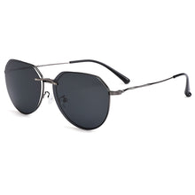 Load image into Gallery viewer, Polarized Clip on Sunglasses Women Square Ultralight Titanium Alloy Sunshade Glasses Frame Men Optical Eyewear S9331
