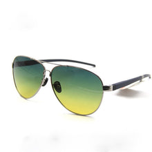 Load image into Gallery viewer, Polarized Night Driving Sunglasses Yellow Lenses Sun Glasses Anti UV Anti Glare De Sol Masculino Window Pilot Sunglasses 18618