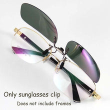 Carica l'immagine nel visualizzatore di Gallery, Polarized Sunglasses Clip-on Mater Bridge Can up Clip on Sunglasses Men Women Sun Glasses Eyeglasses Lens Clear Driving Goggles