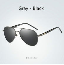 Load image into Gallery viewer, Polarized Sunglasses Men Women Classic Pilot Sun Glasses UV400 Alloy Frame Men Sunglasses with Glasses Case