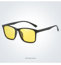 Carica l&#39;immagine nel visualizzatore di Gallery, Polarized Sunglasses Men Women TR Frame Sun Glasses UV400 Male Square Sunglasses with Glasses Case