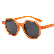 Load image into Gallery viewer, Polygon Vintage Sunglasses Women Brand Designer Retro Small Frame Sun Glasses Female Black Round Ladies Eyeglasses