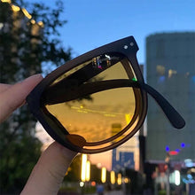 Load image into Gallery viewer, Portable Folding Polarized Sunglasses Women Men Vintage TR90 Fanshion  Woman Sunglasses Men Driving Retro Outdoor Glasses