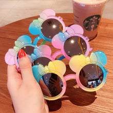 Load image into Gallery viewer, Princess children&#39;s cute gradient cartoon girls sun glasses colorful sunscreen trend sunglasses glasses frame