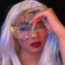 Carica l'immagine nel visualizzatore di Gallery, Punk LED Glasses Colorful Light Goggles Steampunk Party Shows Hip Hop Smart Control