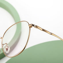 Load image into Gallery viewer, Pure Titanium Big Frame Super Light Retro Glasses Frame Round Frame Thin Face Men And Women&#39;s Glasses Frame