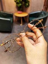 Load image into Gallery viewer, Pure Titanium C Heart Glasses Frame Product Ultra Light Square Gold Rim Big Face Male and Female Students Myopia Flat Lig