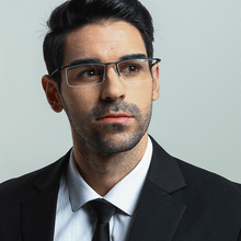 Load image into Gallery viewer, Pure Titanium Men Eyewear Optical Prescription Glasses Frame Men Business Lightweight Rectangle Eyeglasses oculos de grau 8189