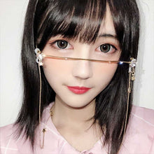 Carica l&#39;immagine nel visualizzatore di Gallery, Q Eyeglasses Frame For Women Water Drop Lens Less Chain Pearl Pendant Half Frame Luxury Diamond Glasses Shades