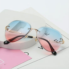 Load image into Gallery viewer, 2022 New Brand Designer Rimless Pilot Sunglasses Women Men Retro Dimond Cutting Lens Gradient Sun Glasses For Female UV400