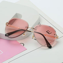 Load image into Gallery viewer, 2022 New Brand Designer Rimless Pilot Sunglasses Women Men Retro Dimond Cutting Lens Gradient Sun Glasses For Female UV400