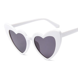 Love Heart Sunglasses Women Big Frame Personality Sunglass Fashion Cute Sexy Retro Cat Eye Vintage SunGlasses Pink Female