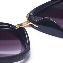 Load image into Gallery viewer, RBROVO 2022 New Oversized Sunglasses Women Cateye Retro Glasses for Women Luxury Sunglasses Women Brand Oculos De Sol Feminino