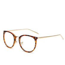Load image into Gallery viewer, Eye Glasses Frame For Women Round Glasses Frame Women/Men Vintage Classic Computer Eyeglasses Frame for Women/Men