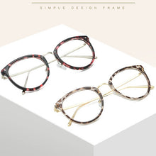 Load image into Gallery viewer, Eye Glasses Frame For Women Round Glasses Frame Women/Men Vintage Classic Computer Eyeglasses Frame for Women/Men