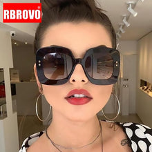 Load image into Gallery viewer, RBROVO Square Retro Sunglasses Women 2023  Sun Glasses Women/Men Oversized Sunglasses Women Vintage Oculos De Sol Feminino
