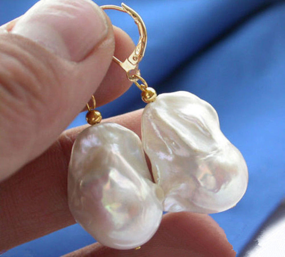 REAL HUGE AAA SOUTH SEA WHITE BAROQUE PEARL EARRING