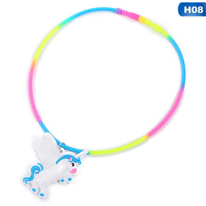 Collane con ciondolo unicorno arcobaleno Giocattoli di gomma Festa di nascita Bambini Ragazze Migliore amico Catena di amicizia Accessori per gioielli 